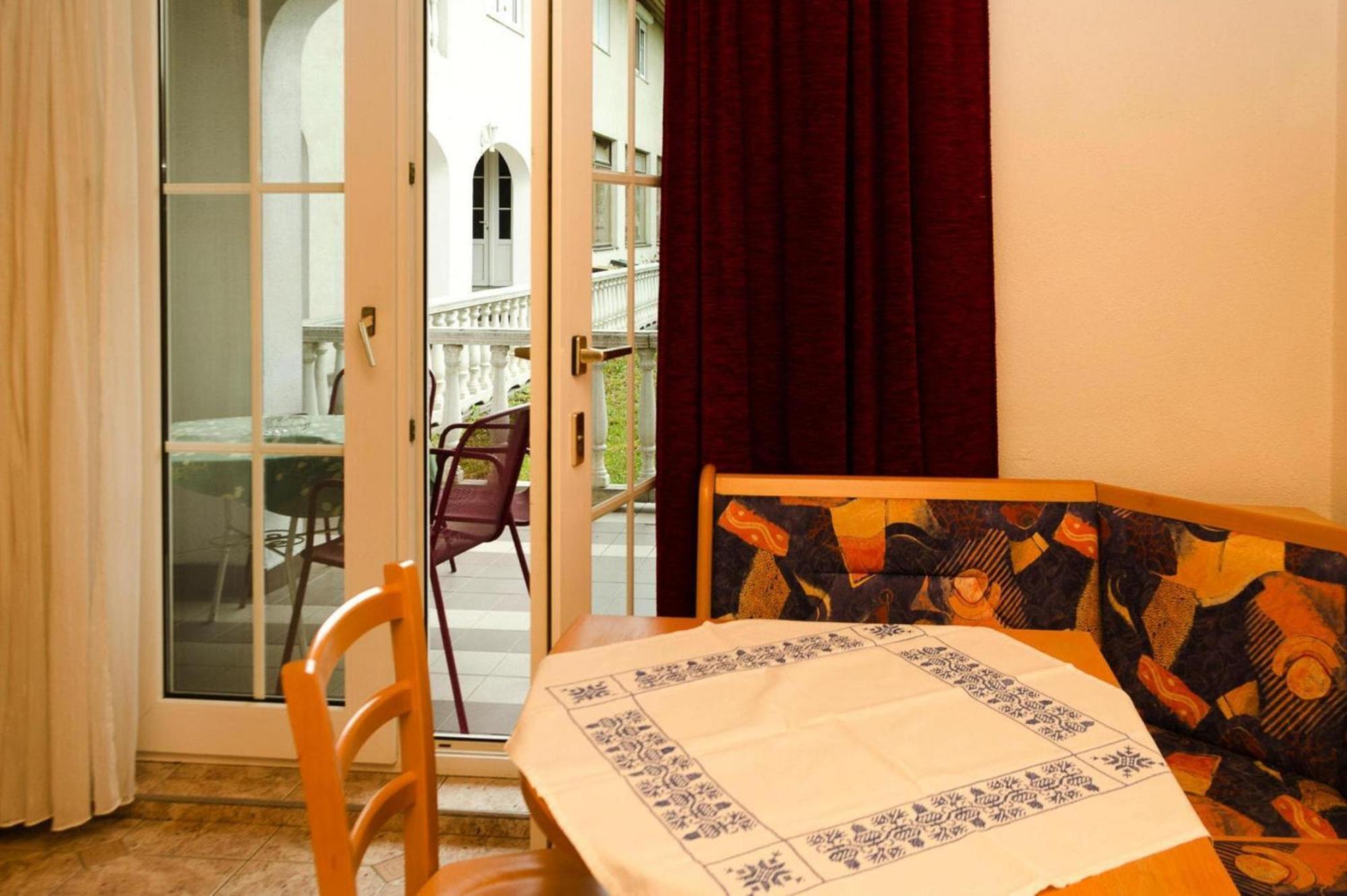 Apartment In Podersdorf Am See With A Bicycle Storage Exterior foto