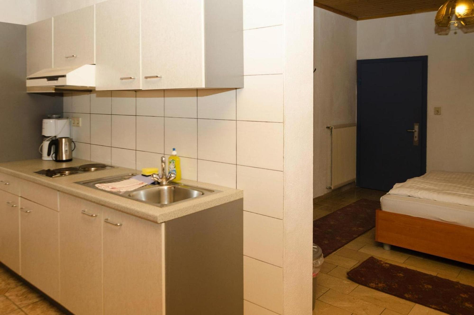 Apartment In Podersdorf Am See With A Bicycle Storage Exterior foto